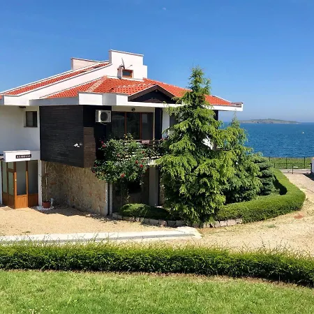 Aurelia Holiday home *